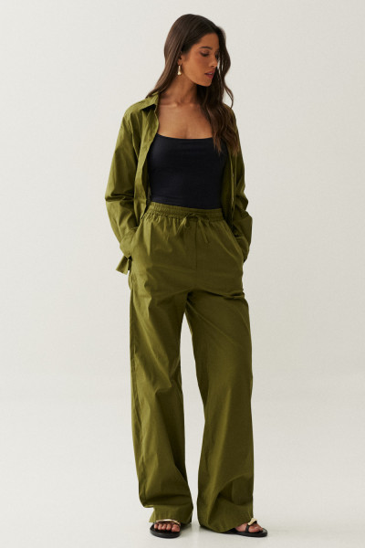 Calça Tricoline Zoe Verde Militar