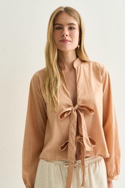 Camisa Listrada Camille Bege