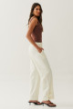 Calça com Nervura e Botão Off White