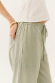 Calça Reta Lia Avocado Claro